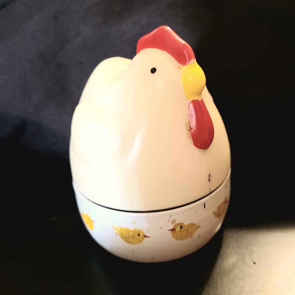 Vintage hen timer